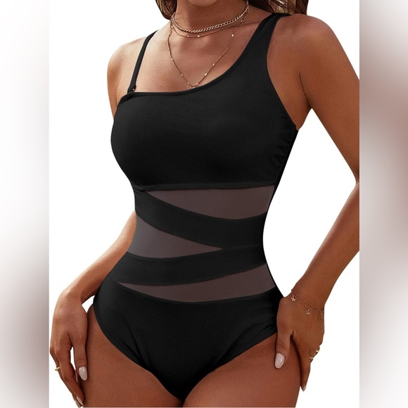 Other - One-Shoulder Black One-Piece Swimsuit — Size S